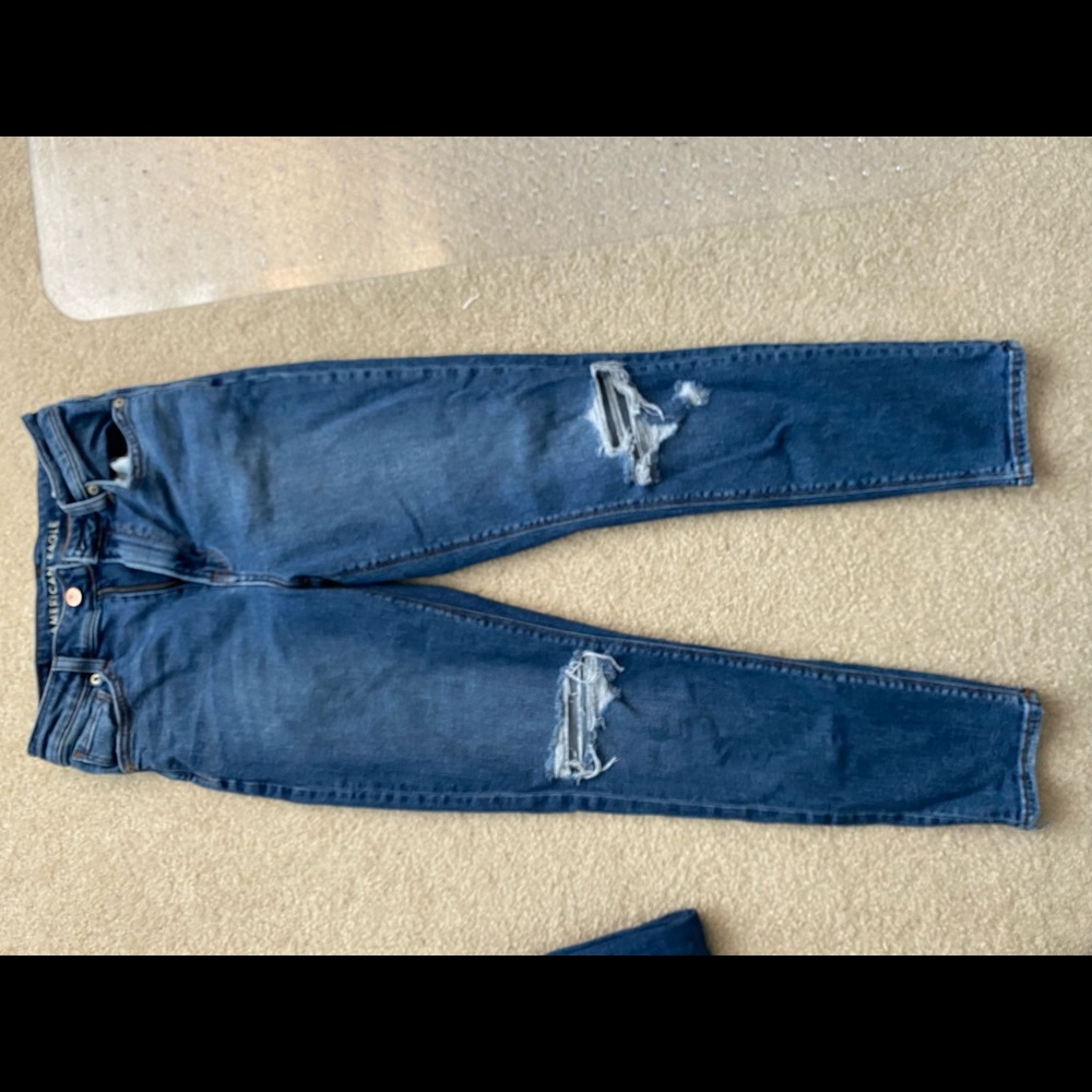 American Eagle stretch mom jeans size 2